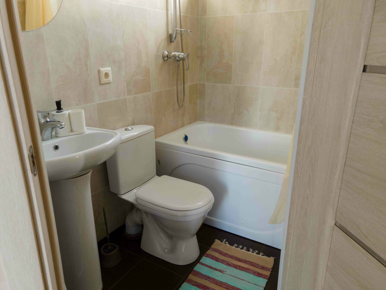 Гостиница Совы Должанская